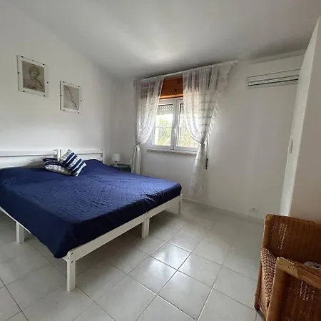 Apartment Malsine